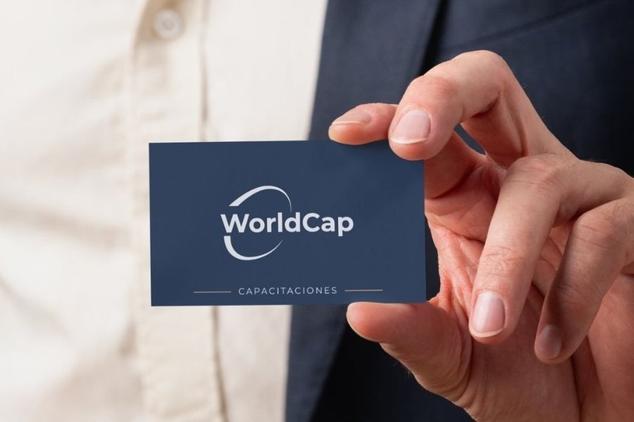 Reverso de la tarjeta de WorldCap OTEC en azul cobalto
